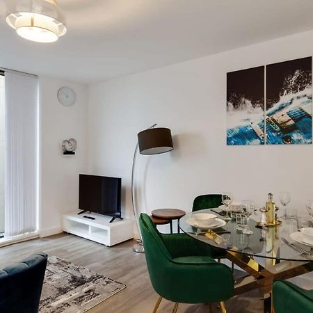 Stunning Modern 1Br Flat In Central Бирмингем Экстерьер фото
