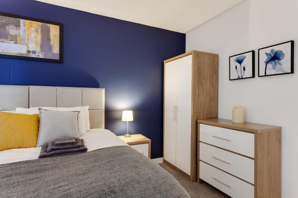 Stunning Modern 1Br Flat In Central Бирмингем Экстерьер фото